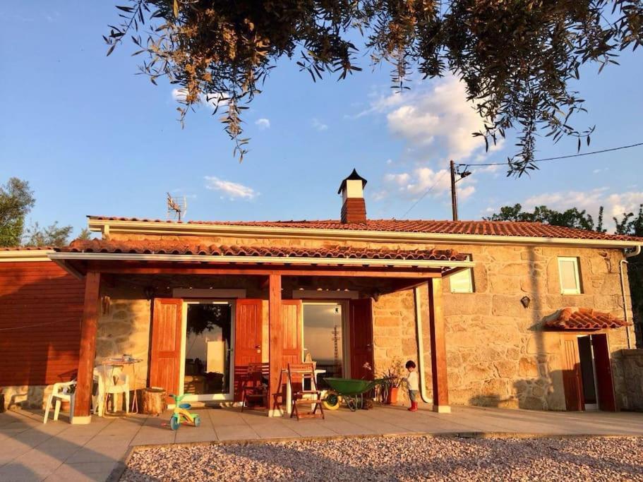 Vila Casa Da Fonte Novelaes Exteriér fotografie